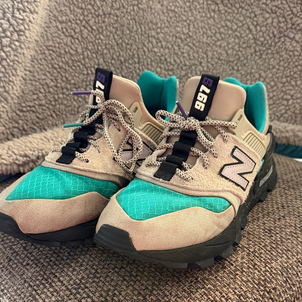 New Balance Sneakers in Teal, Beige and Black